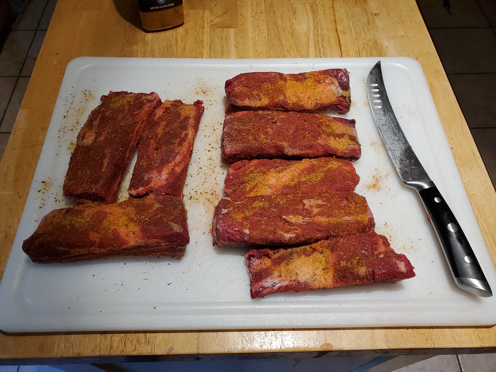 Apply Rub to Ribs
